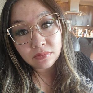 Meet your Posher, Monica